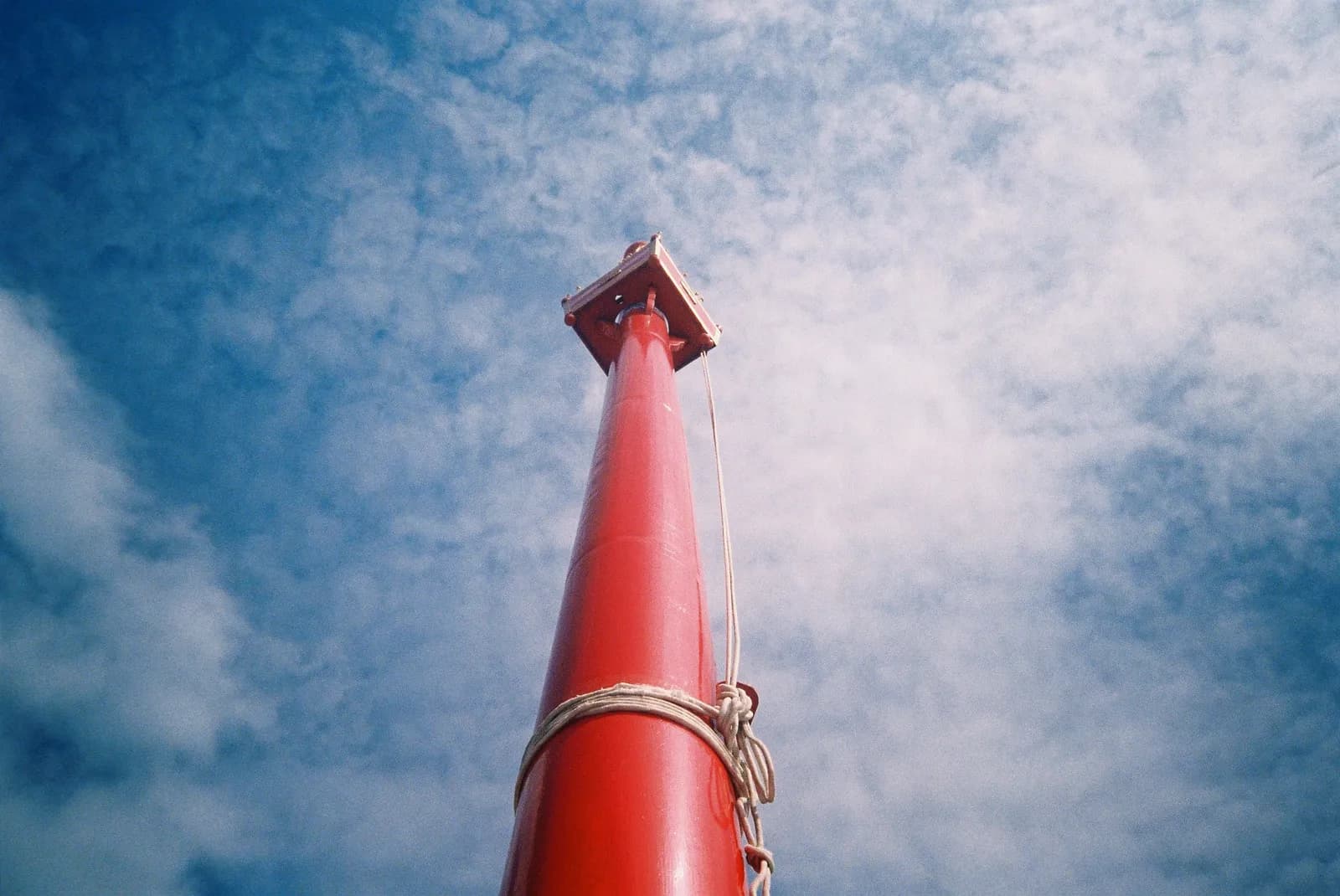 Film photograph shot on Kodak UltraMax 400 with a Kodak Cameo Auto Focus QD by Barry Shawn