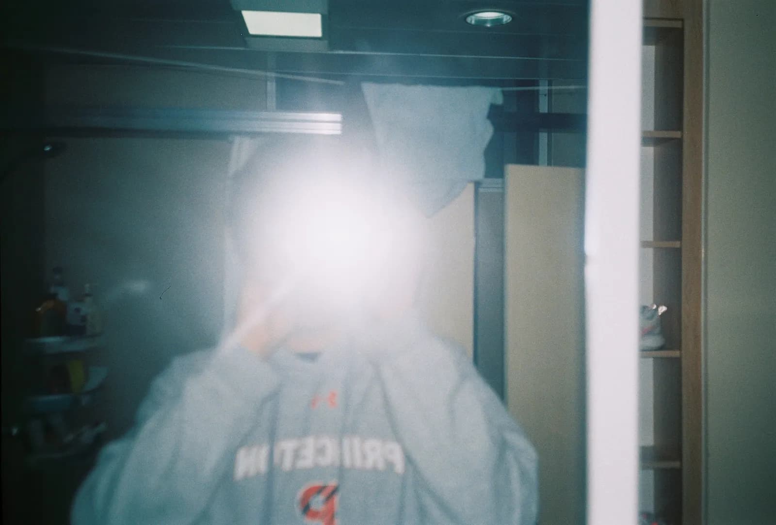 Film photograph shot on Kodak Gold 200 with an Olympus Mju-I by CJ Liu