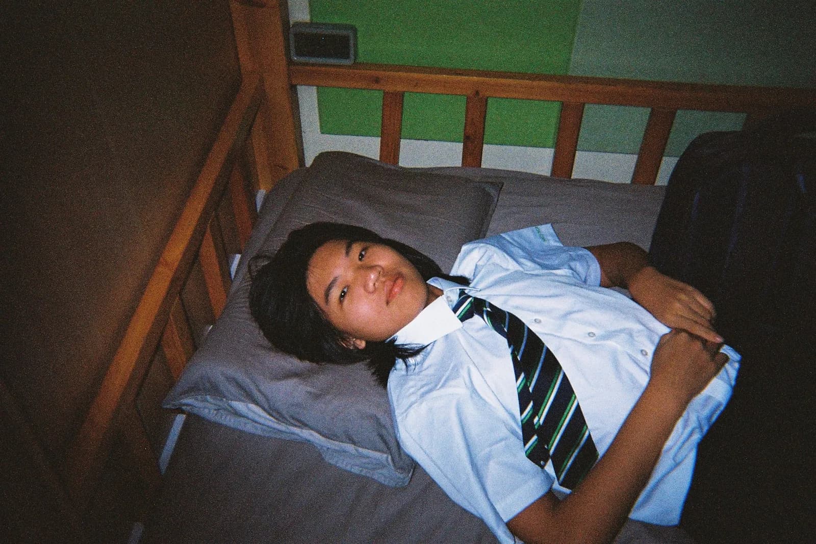 Film photograph shot on Kodak Gold 800 with a Kodak FunSaver by Max Du