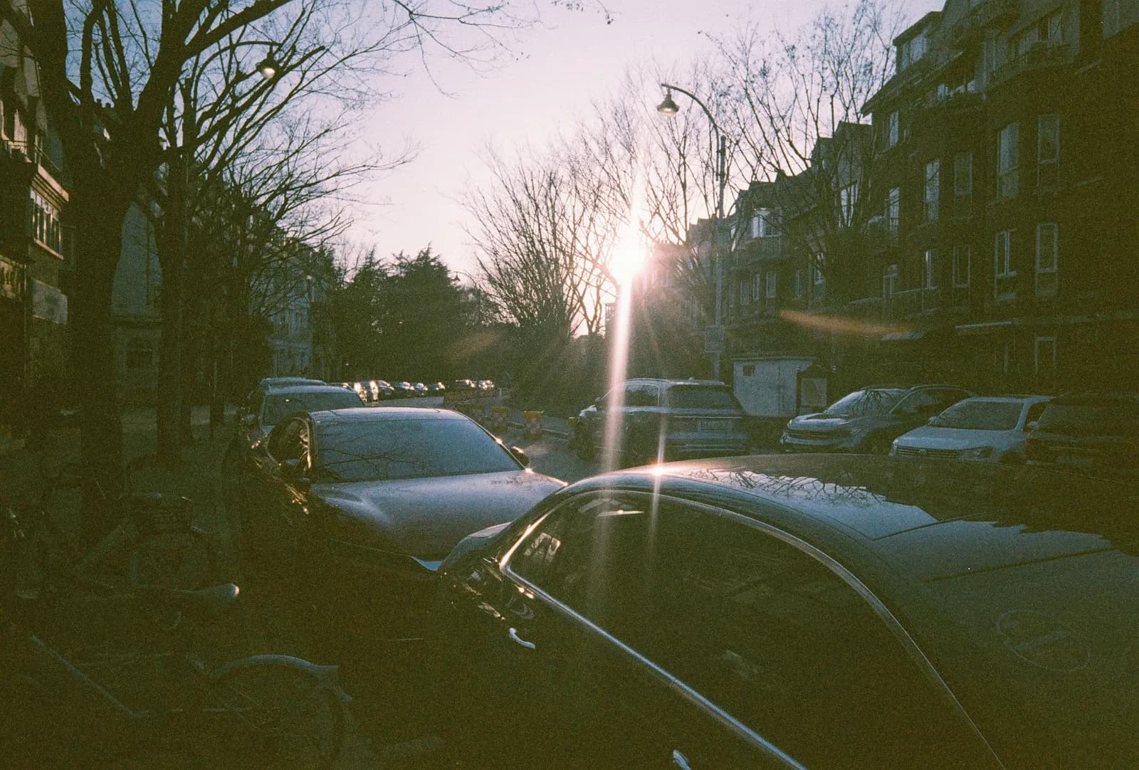 Film photograph shot on Orwo Wolfen NC400 with a Kodak Snapic A1 by Zigao Wang