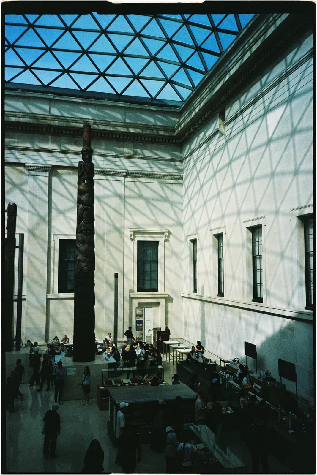 Film photograph shot on Kodak UltraMax 400 with a Konica Big Mini BM-201 by Zigao Wang