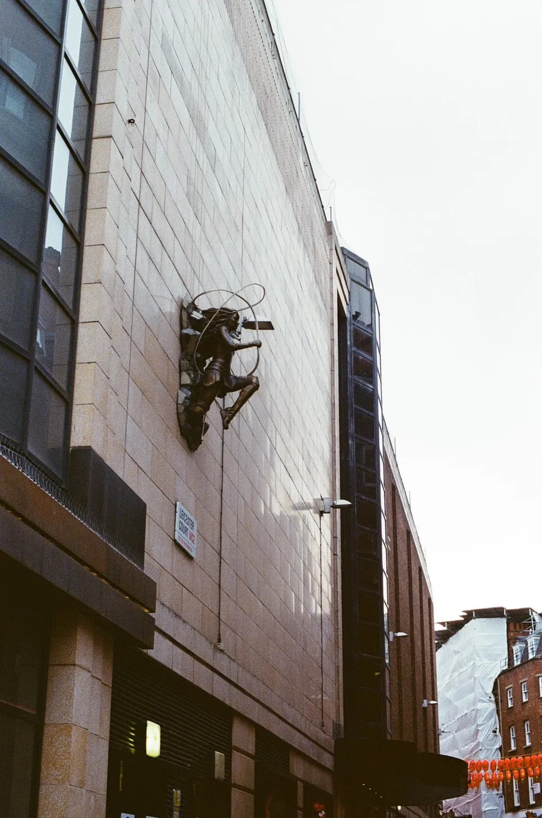 London Feb 2026 — film photograph shot on Kodak Gold 200 with a Canon AE-1 Program by Casper Lee