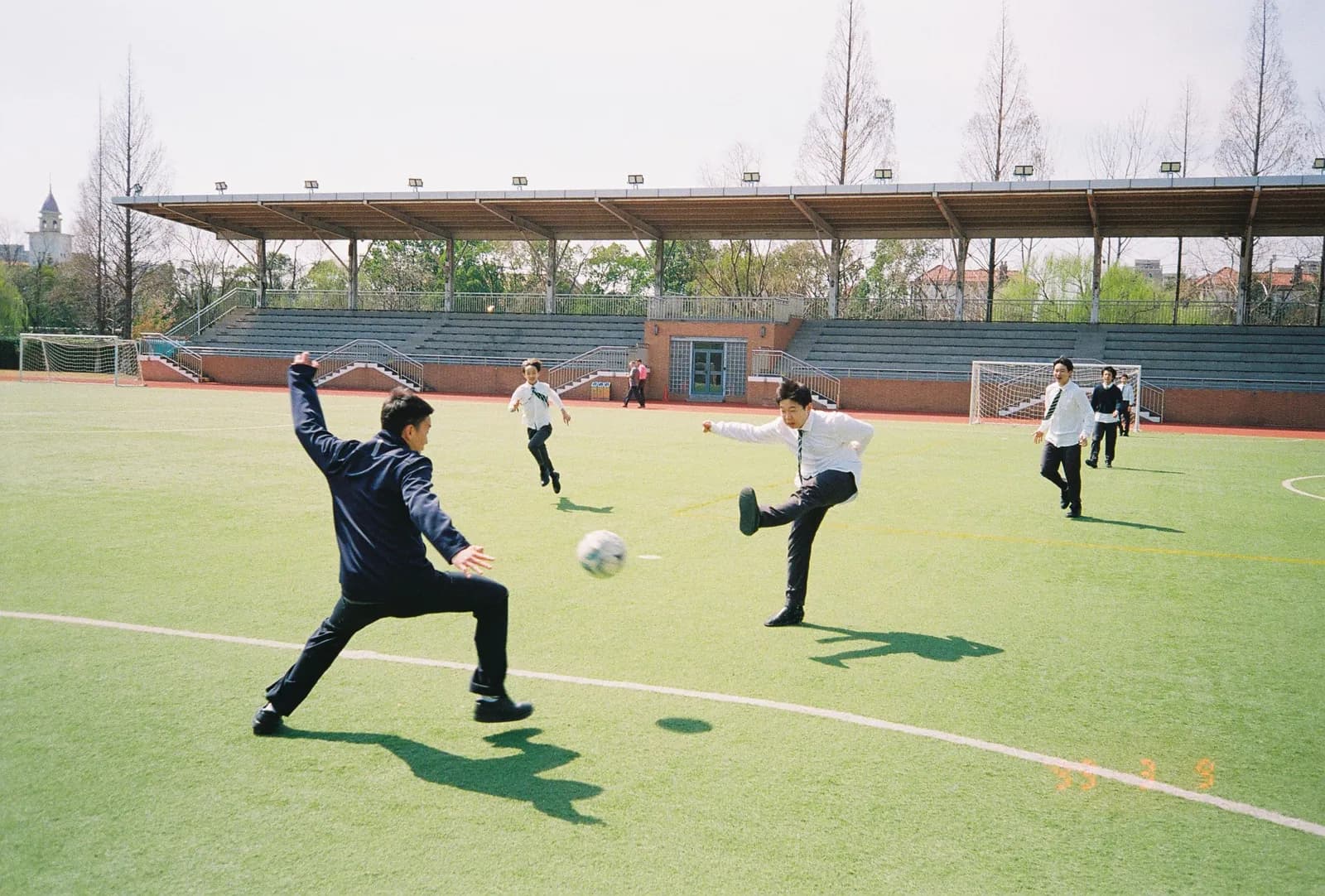 Film photograph shot on Ilford Ilfocolor Vivid 400 with an Olympus Mju-I by CJ Liu