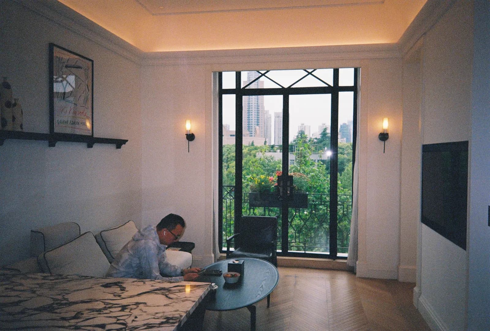 Film photograph shot on Lomography Color Negative 400 with a Kodak Snapic A1 by Zigao Wang