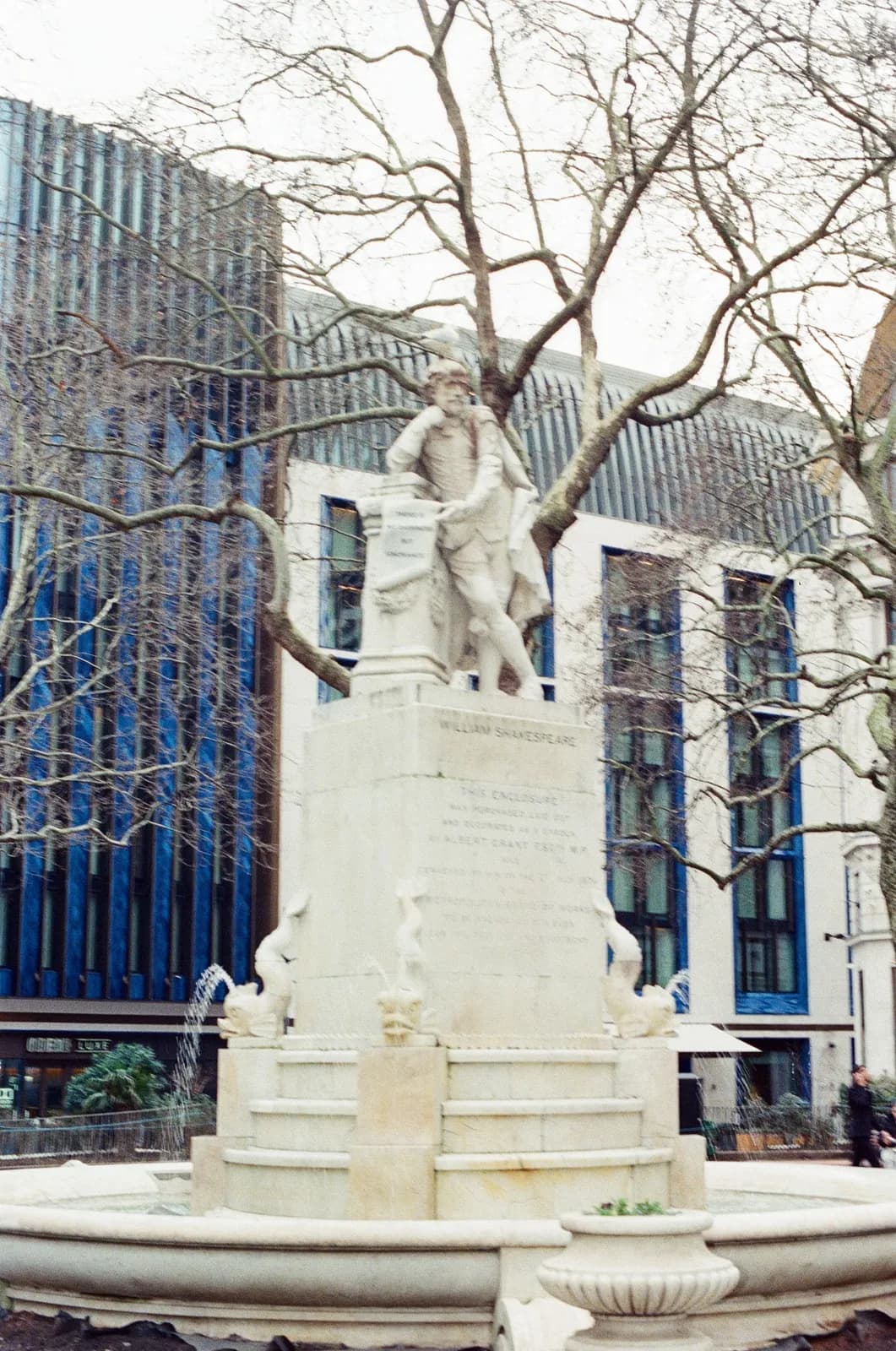 London Feb 2026 — film photograph shot on Kodak Gold 200 with a Canon AE-1 Program by Casper Lee
