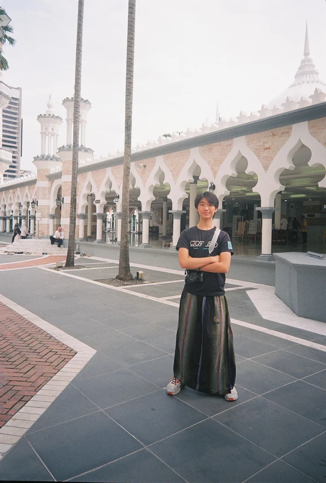 Film photograph shot on Lomography Color Negative 400 with a Kodak Snapic A1 by Zigao Wang