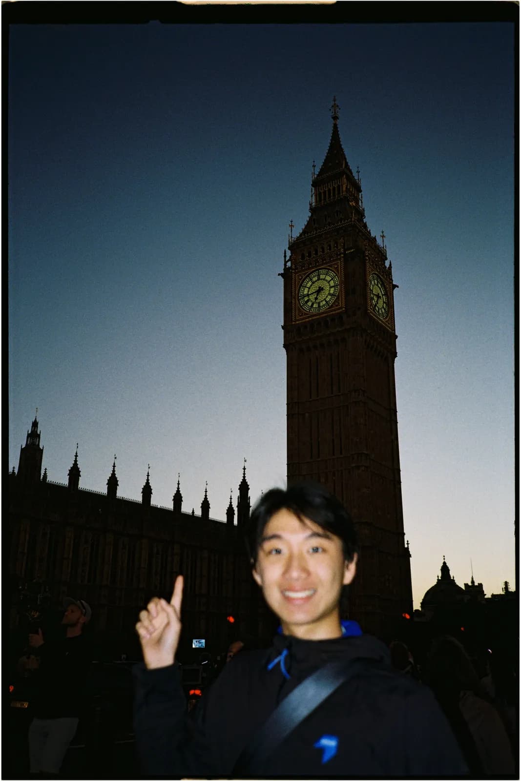 Film photograph shot on Kodak Gold 200 with a Konica Big Mini BM-201 by Zigao Wang
