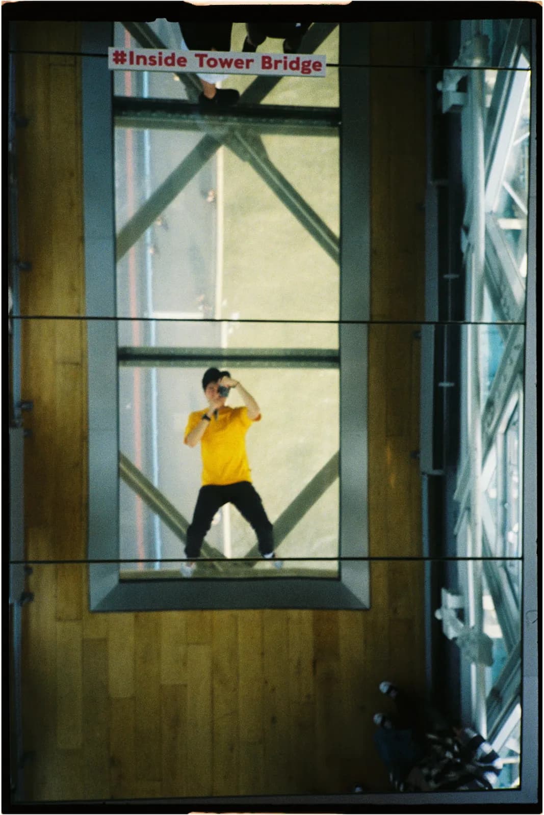 Film photograph shot on Kodak UltraMax 400 with a Konica Big Mini BM-201 by Zigao Wang