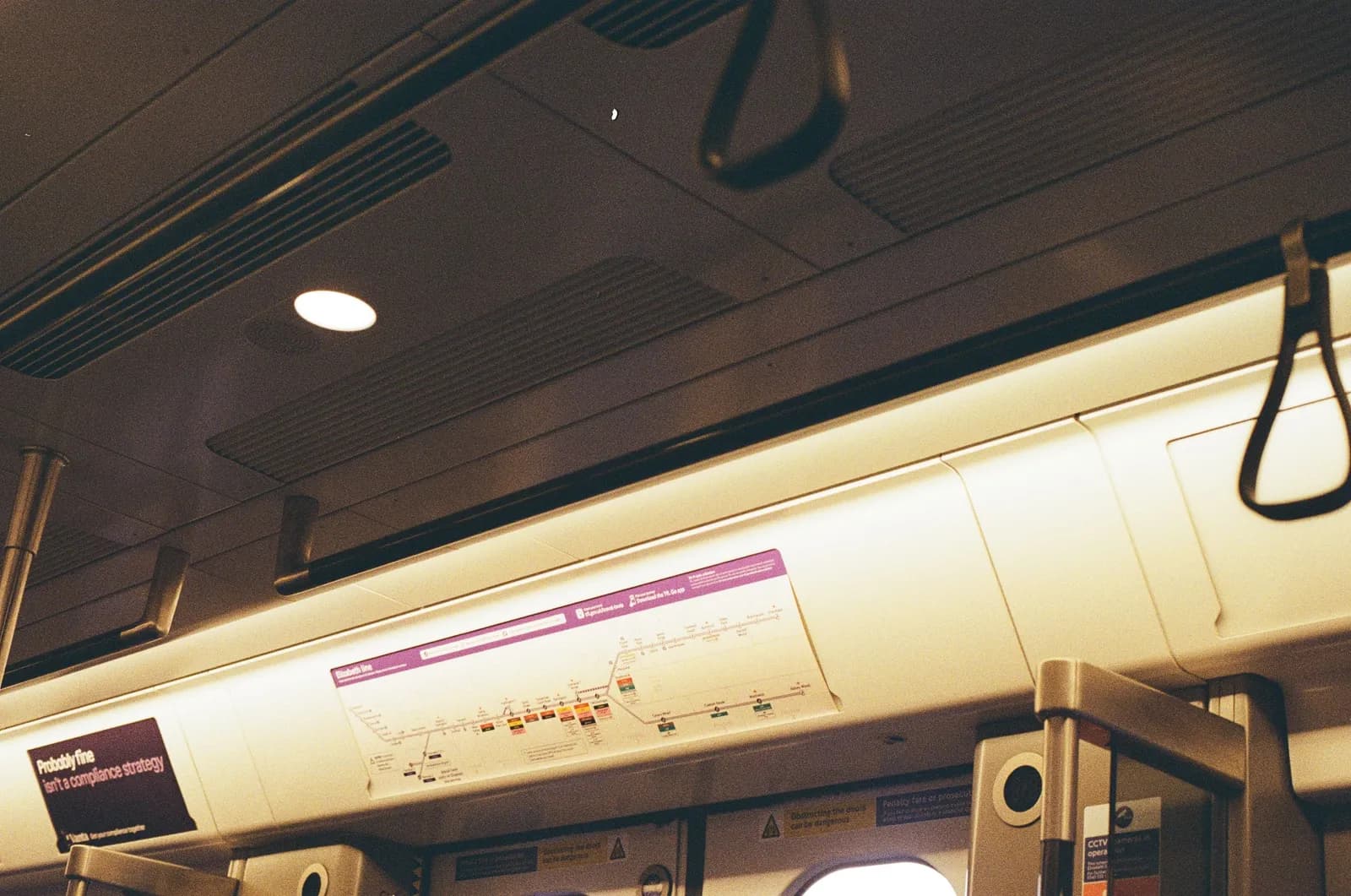 London Trip — film photograph shot on Kodak Gold 200 with a Canon AE-1 Program by Casper Lee