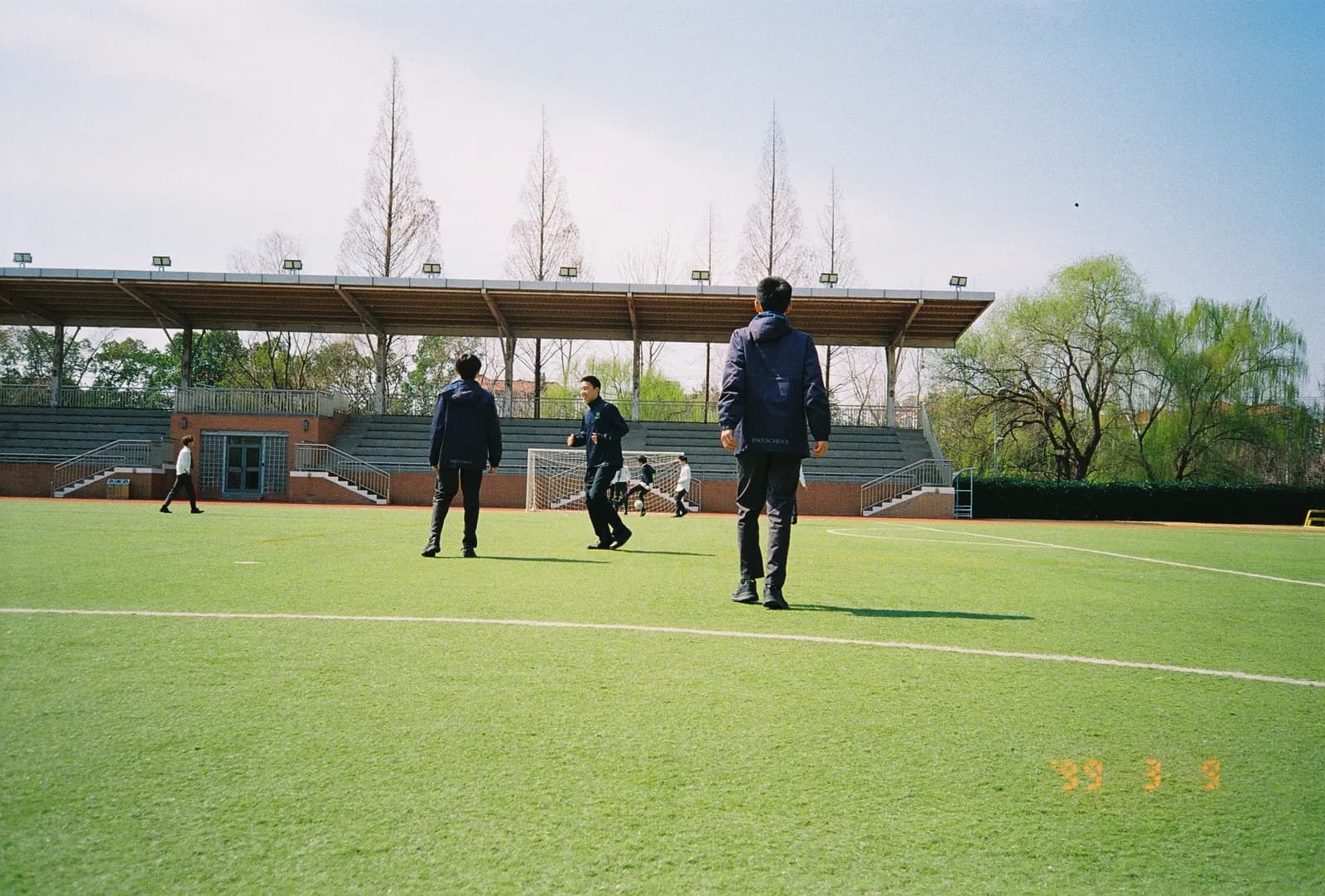 Film photograph shot on Ilford Ilfocolor Vivid 400 with an Olympus Mju-I by CJ Liu