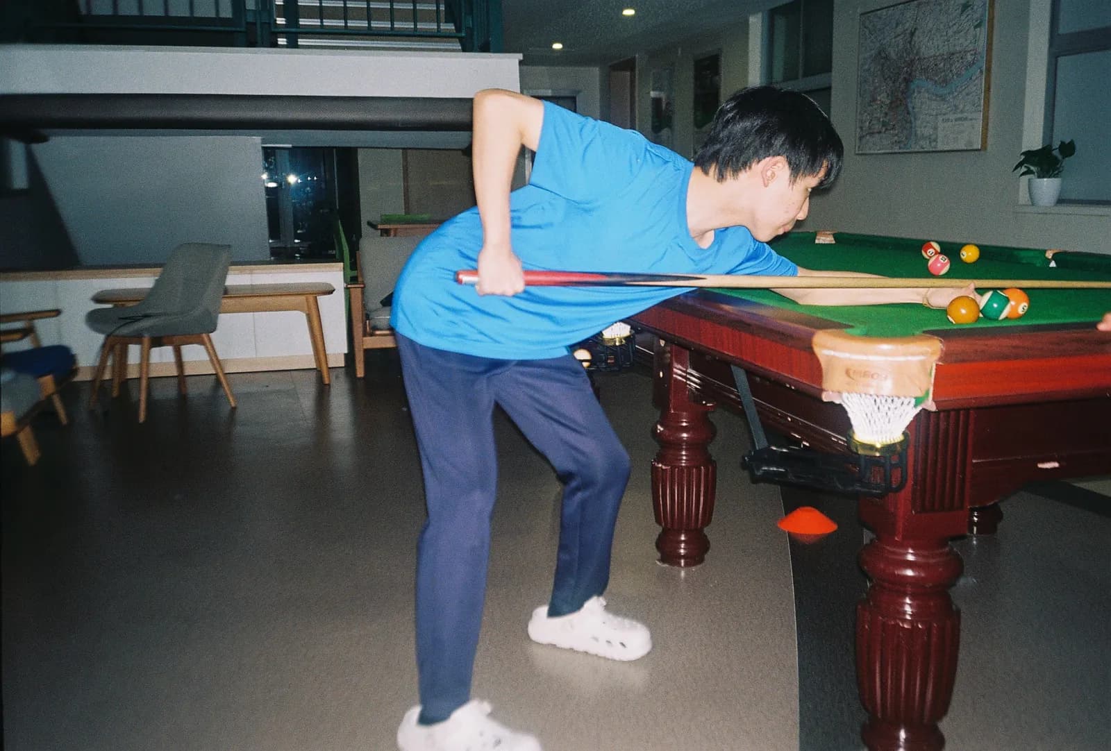 Film photograph shot on Kodak Gold 200 with an Olympus Mju-I by CJ Liu