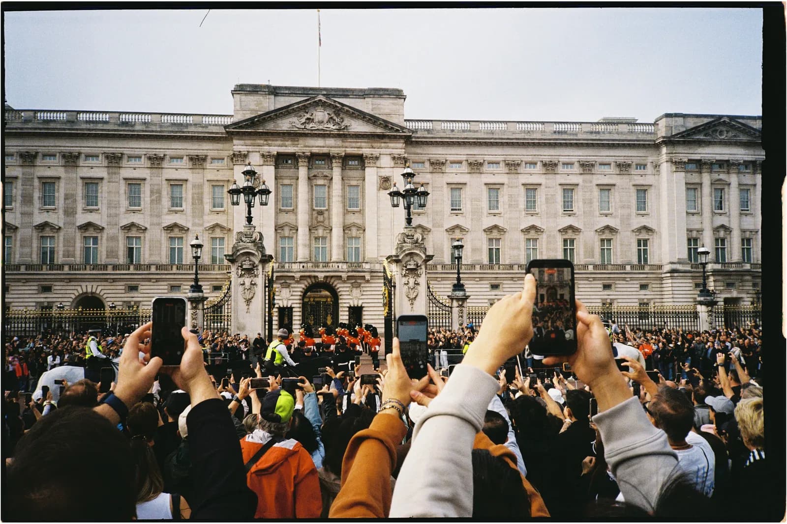 Film photograph shot on Kodak UltraMax 400 with a Konica Big Mini BM-201 by Zigao Wang