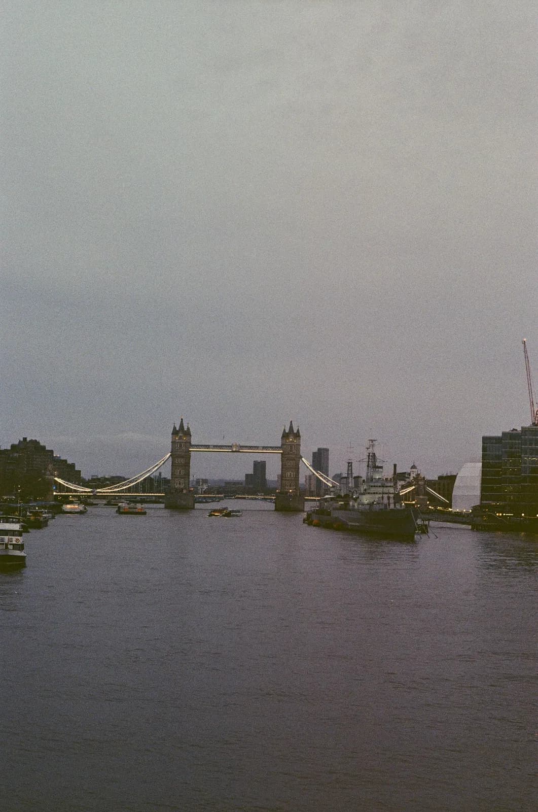 London Feb 2026 — film photograph shot on Kodak Gold 200 with a Canon AE-1 Program by Casper Lee