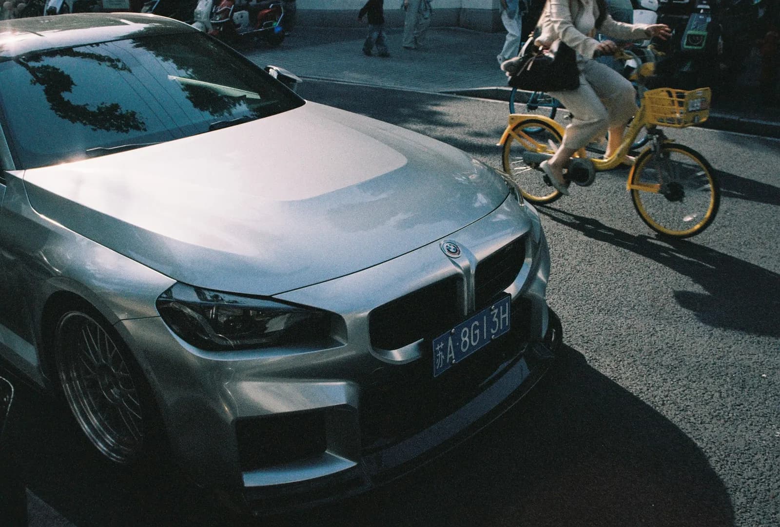 Film photograph shot on LomoChrome Color '92 Sun-Kissed with a Canon AE-1 Program by CJ Liu