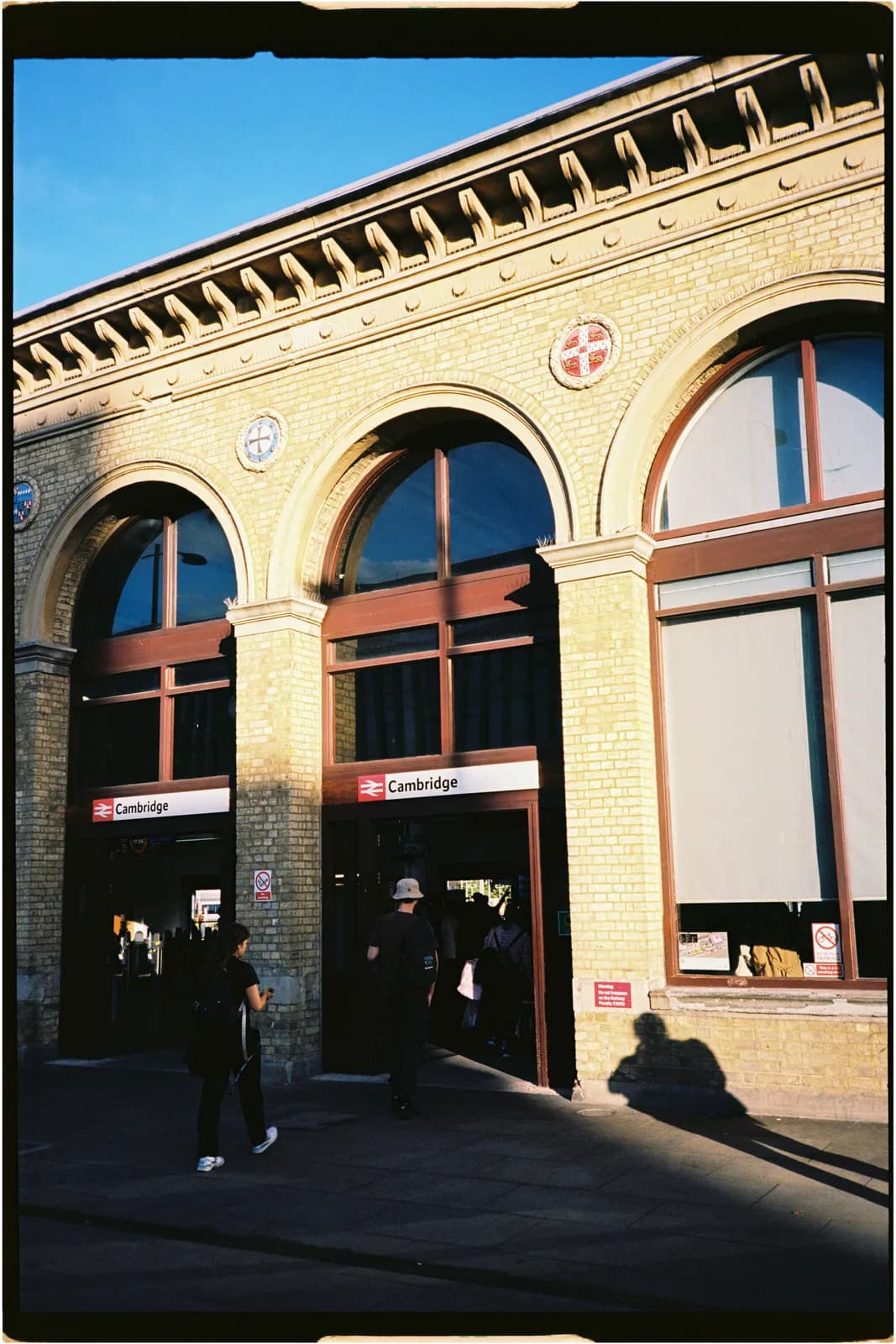 Film photograph shot on Kodak Ektar 100 with a Konica Big Mini BM-201 by Zigao Wang