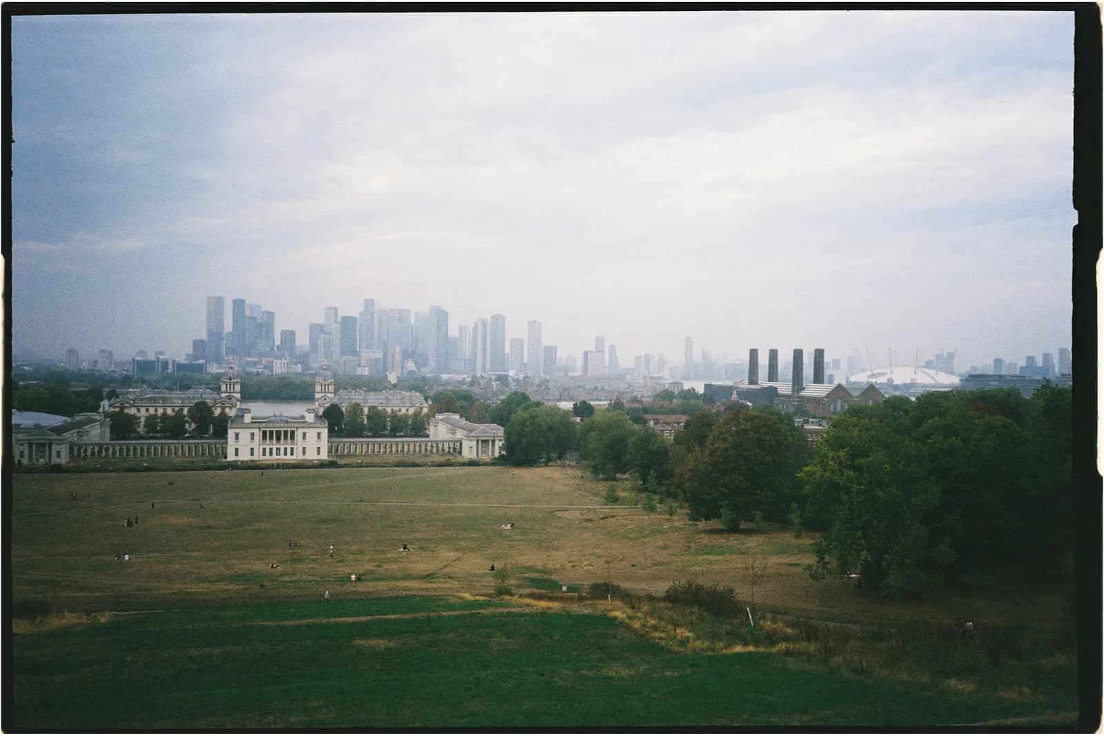Film photograph shot on Kodak UltraMax 400 with a Konica Big Mini BM-201 by Zigao Wang