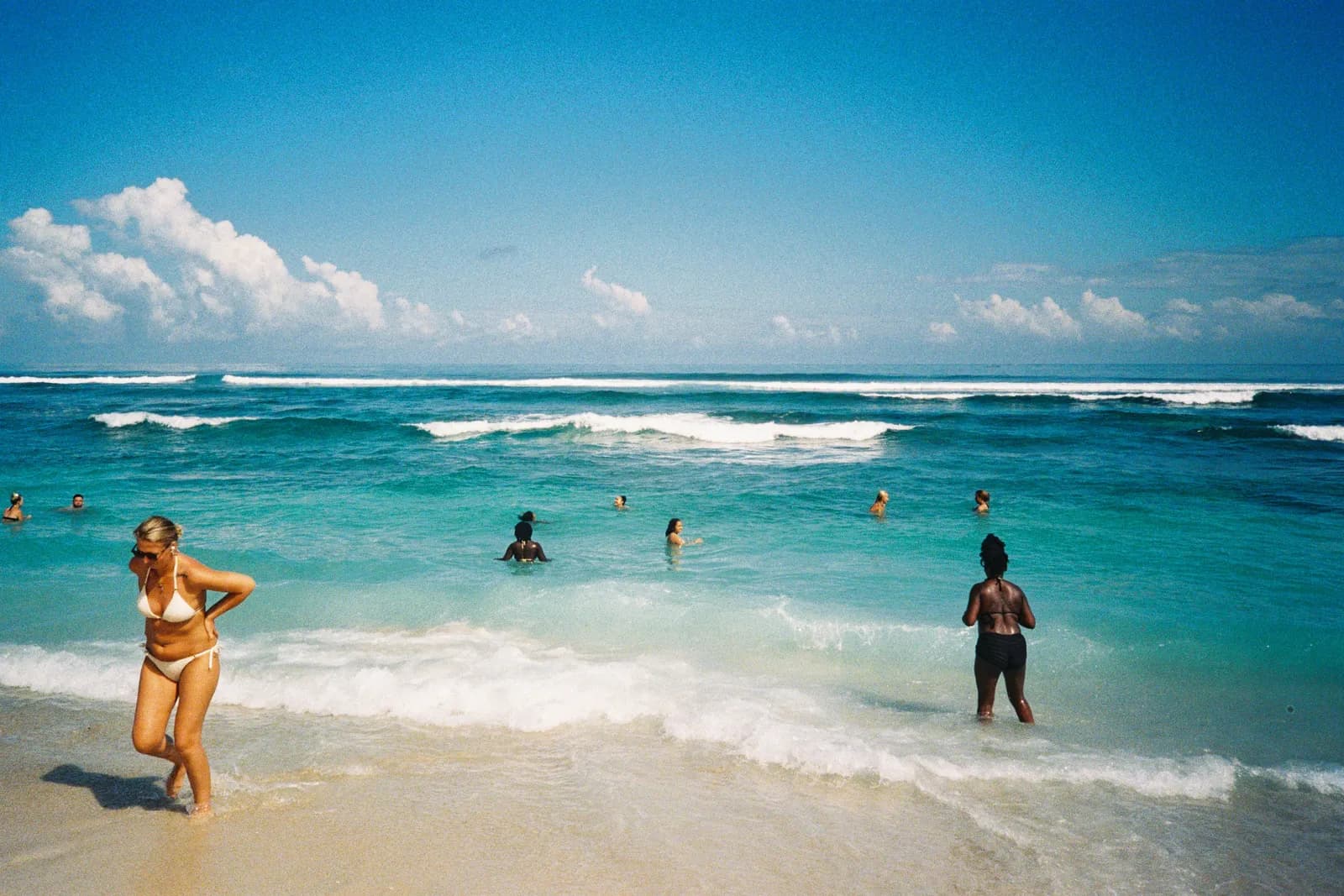 Film photograph shot on Kodak UltraMax 400 with a Canon Autoboy FXL by Febe Mo