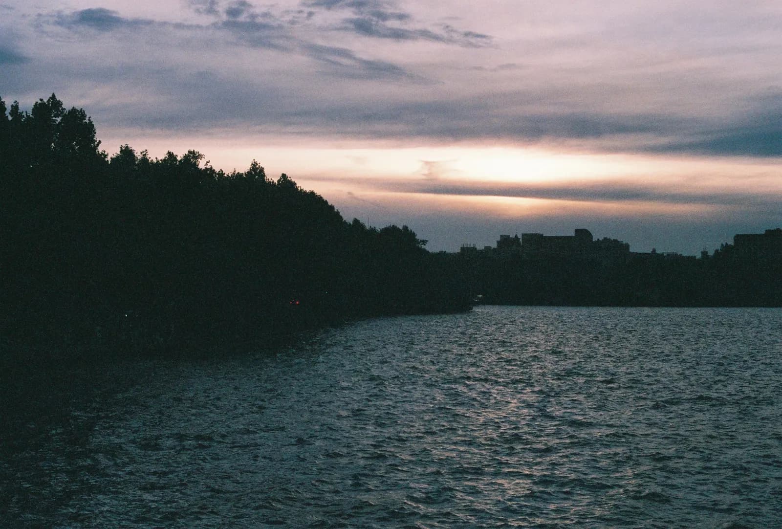 Film photograph shot on Fujifilm Superia Premium 400 with a Canon AE-1 Program by Zigao Wang
