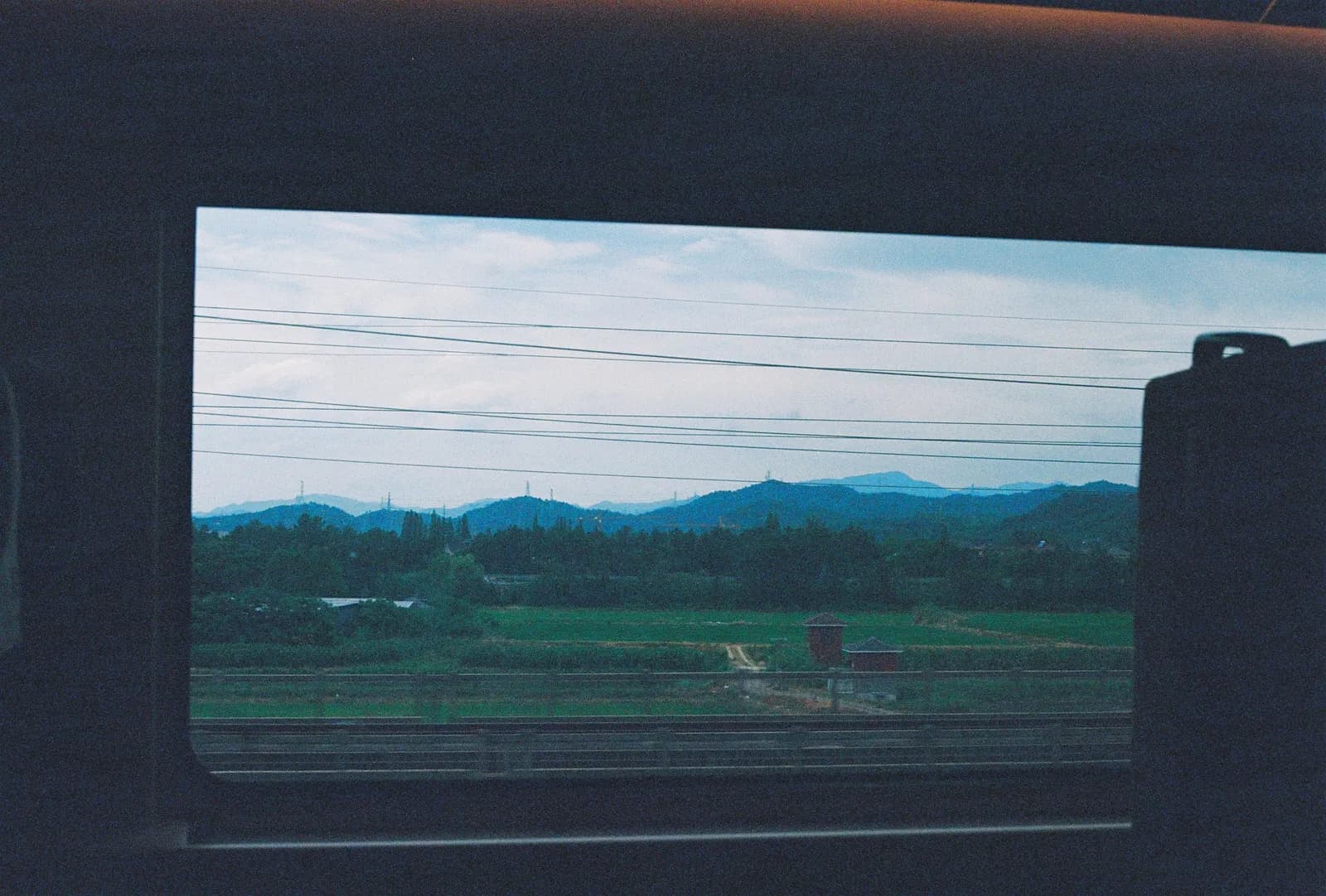 Film photograph shot on Kodak UltraMax 400 with a Canon AE-1 Program by Zigao Wang