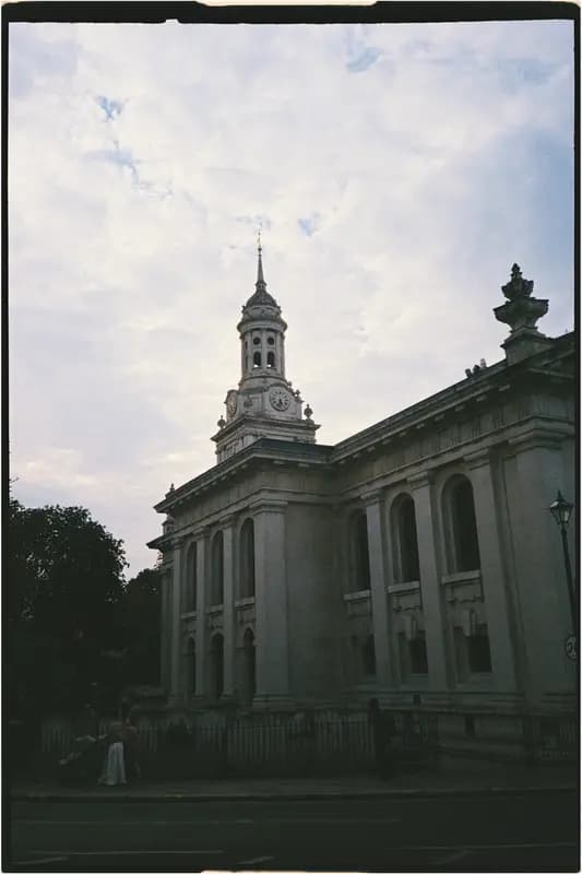 Film photograph shot on Kodak UltraMax 400 with a Konica Big Mini BM-201 by Zigao Wang