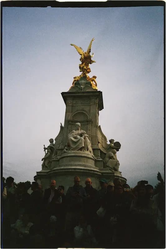 Film photograph shot on Kodak UltraMax 400 with a Konica Big Mini BM-201 by Zigao Wang