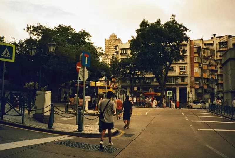 Sample photo shot on Lucky Color 400