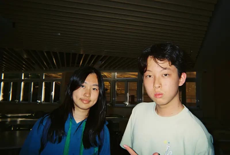 Film photograph shot on Fujicolor 400 with a Fujifilm QuickSnap Flash 400 by JJ Wang