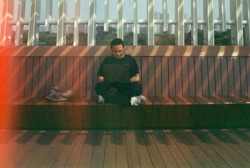 Sample photo shot on an Olympus 35 SP