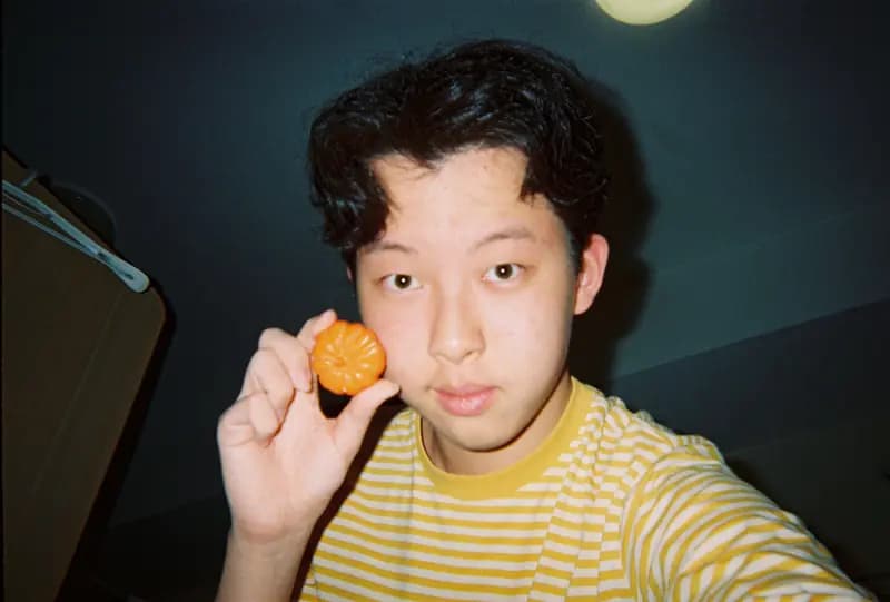 Film photograph shot on Fujicolor 400 with a Fujifilm QuickSnap Flash 400 by JJ Wang