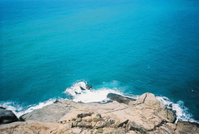 Film photograph shot on Kodak Gold 200 with an Olympus Mju-I by CJ Liu
