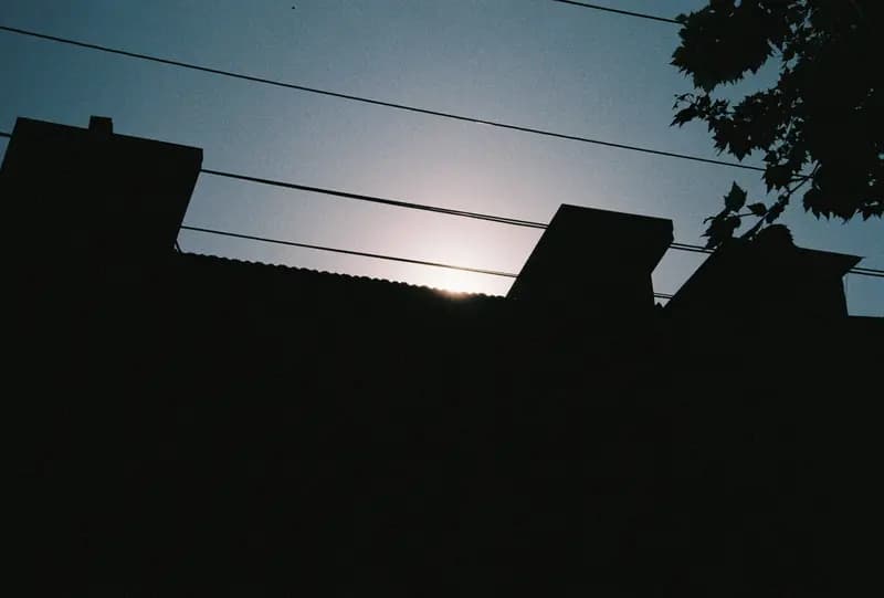 Film photograph shot on LomoChrome Color '92 Sun-Kissed with a Canon AE-1 Program by CJ Liu