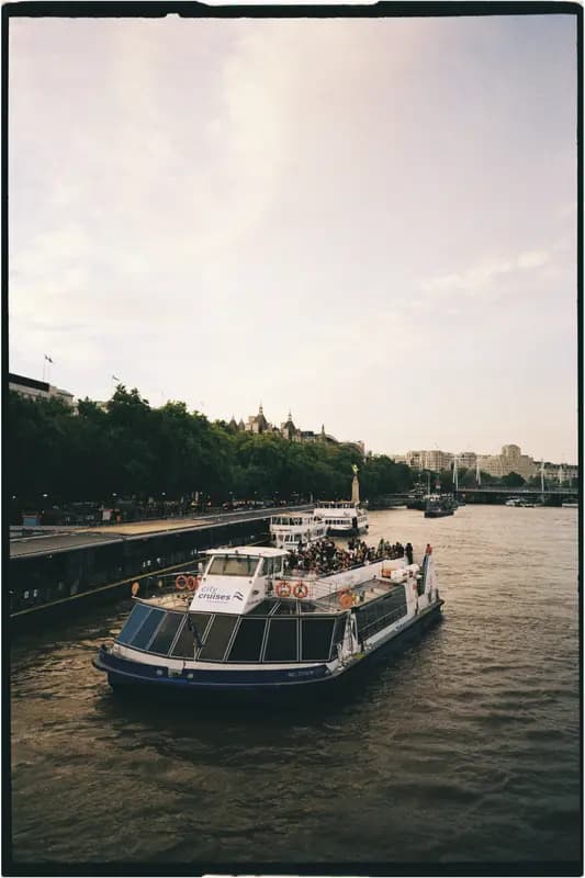 Sample photo shot on Kodak Gold 200